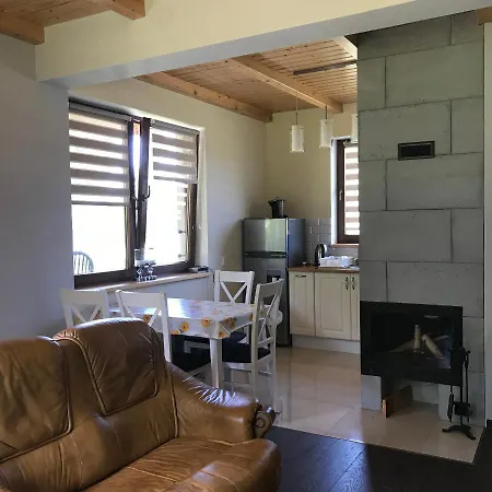 Lesny Zakatek Alojamento de Turismo Selvagem Lubiatowo (Pomerania)